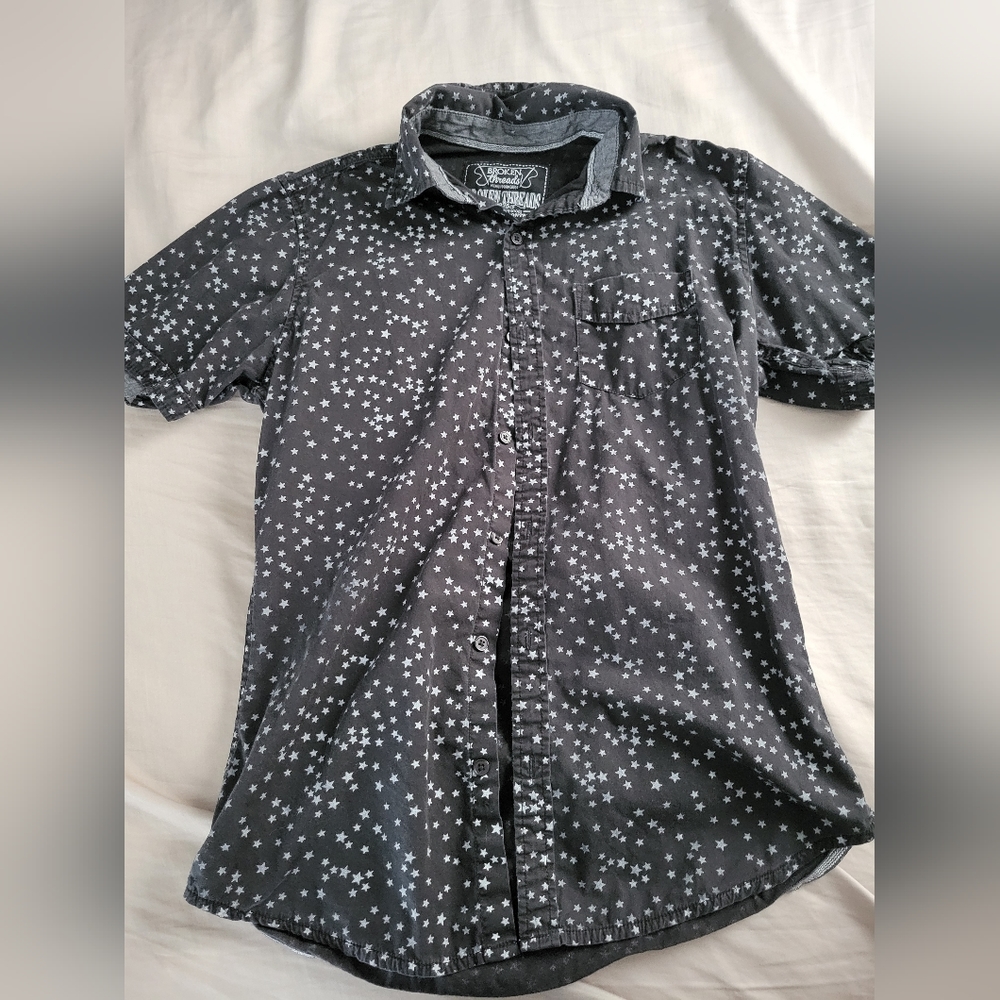 Broken Threads, Button Up Shirt, Small
